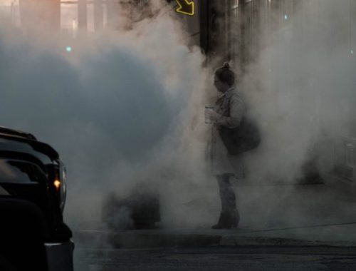A Parigi e Grenoble obbligatorio, anche per i veicoli stranieri, il Bollino ambientale